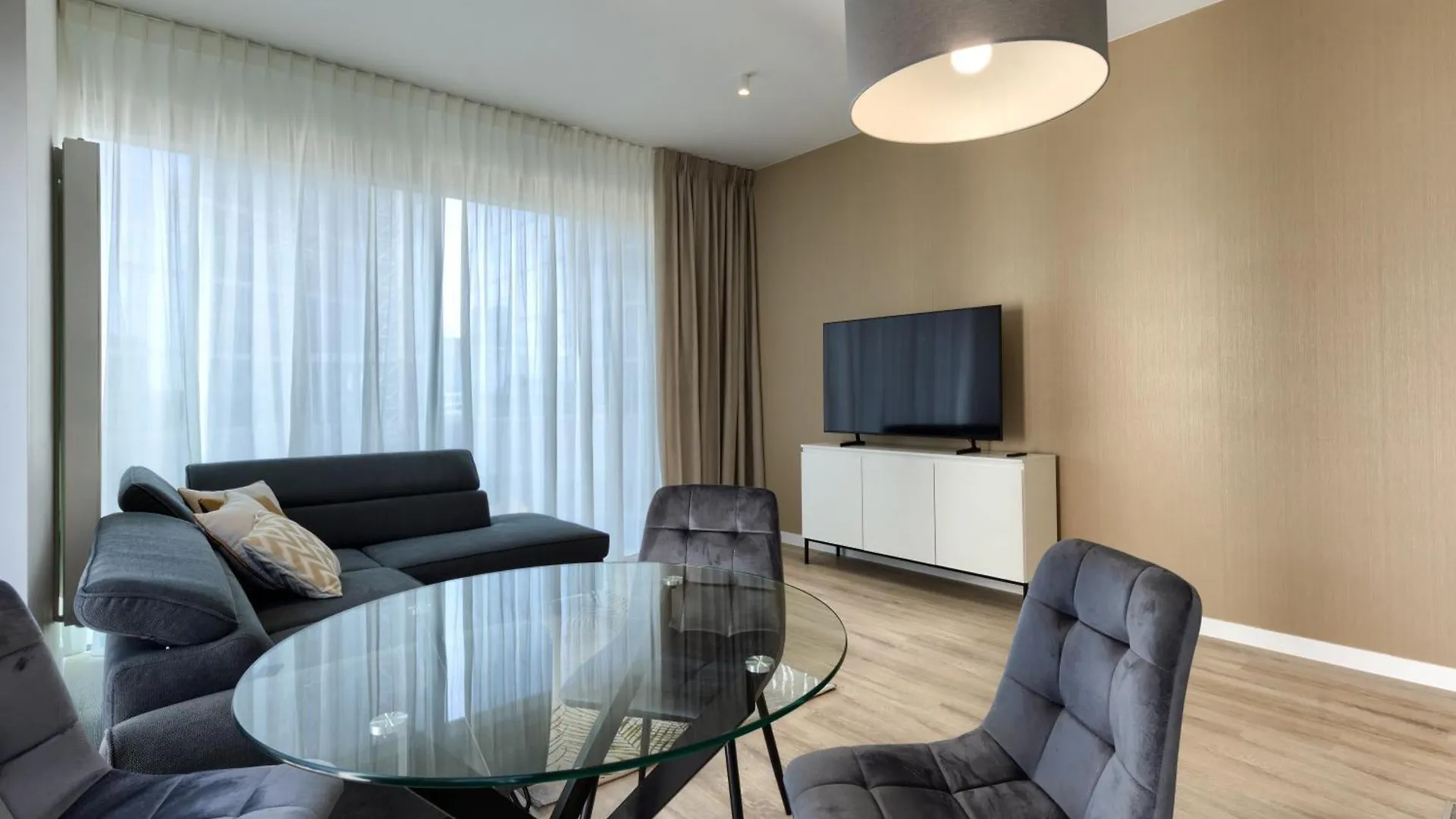Towarowa Towers Apartment Warsaw 0*,  Poland