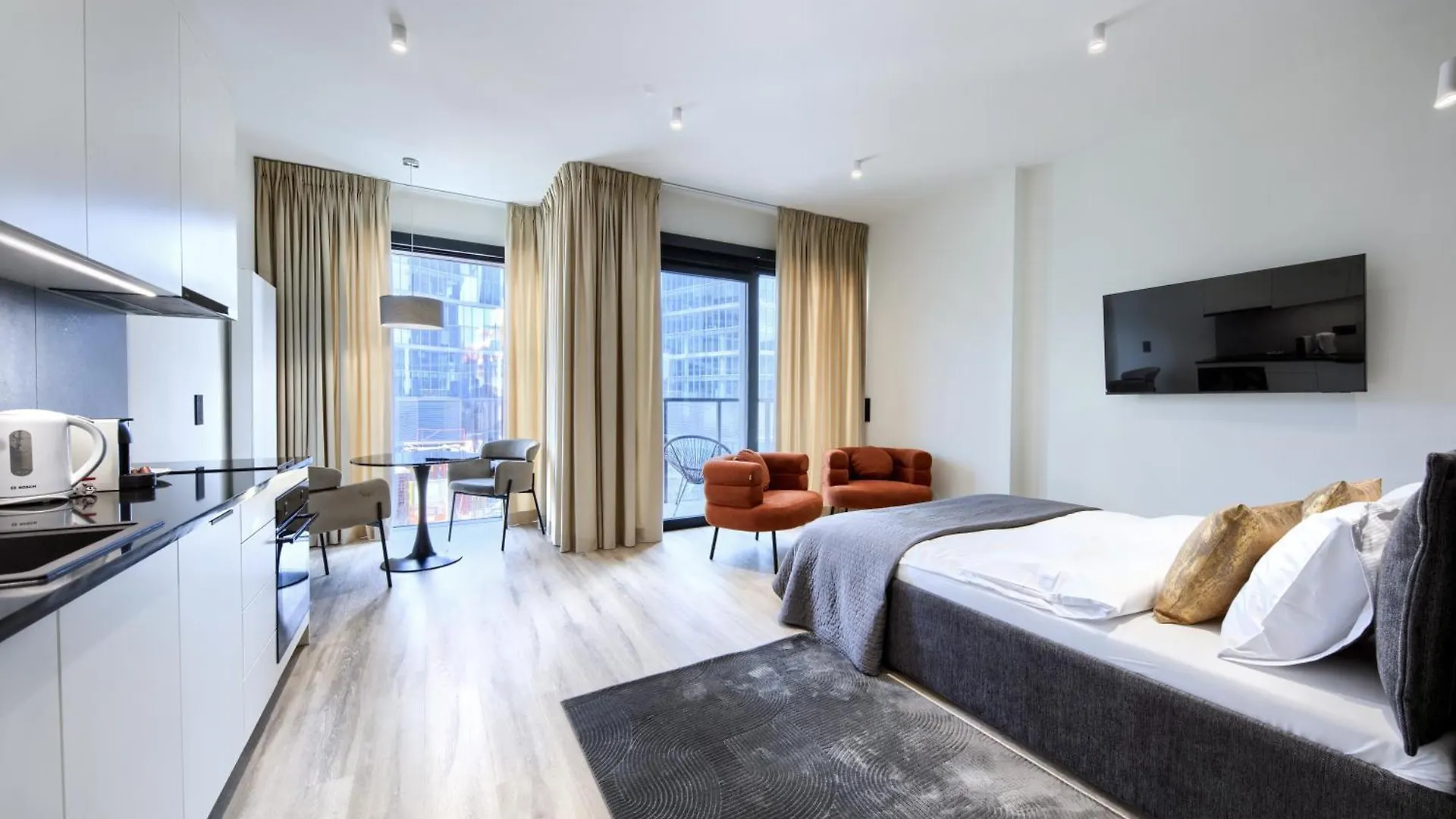 Towarowa Towers Apartment Warsaw