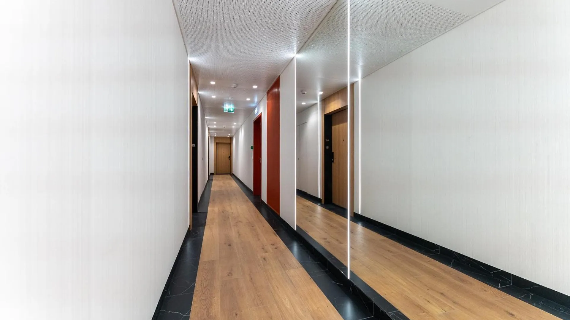 Towarowa Towers Apartment Warsaw Poland