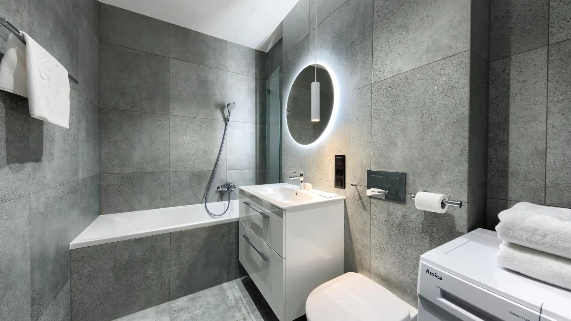 Towarowa Towers Apartment Warsaw 0*,  Poland